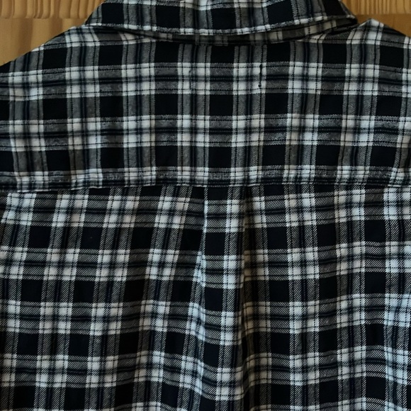 Hollister Flannel Shirt - Size Small - Picture 8 of 8
